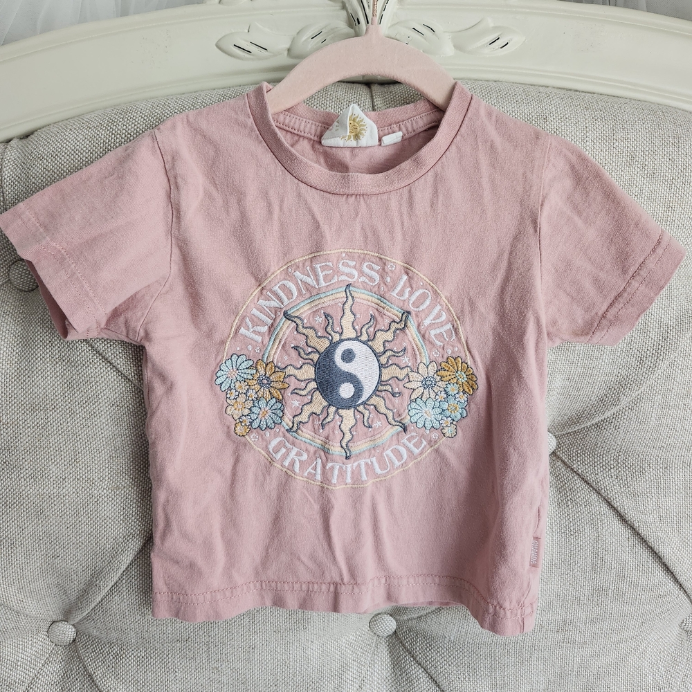 Ghanda Pink Kids T-Shirt with Yin Yang Floral Design